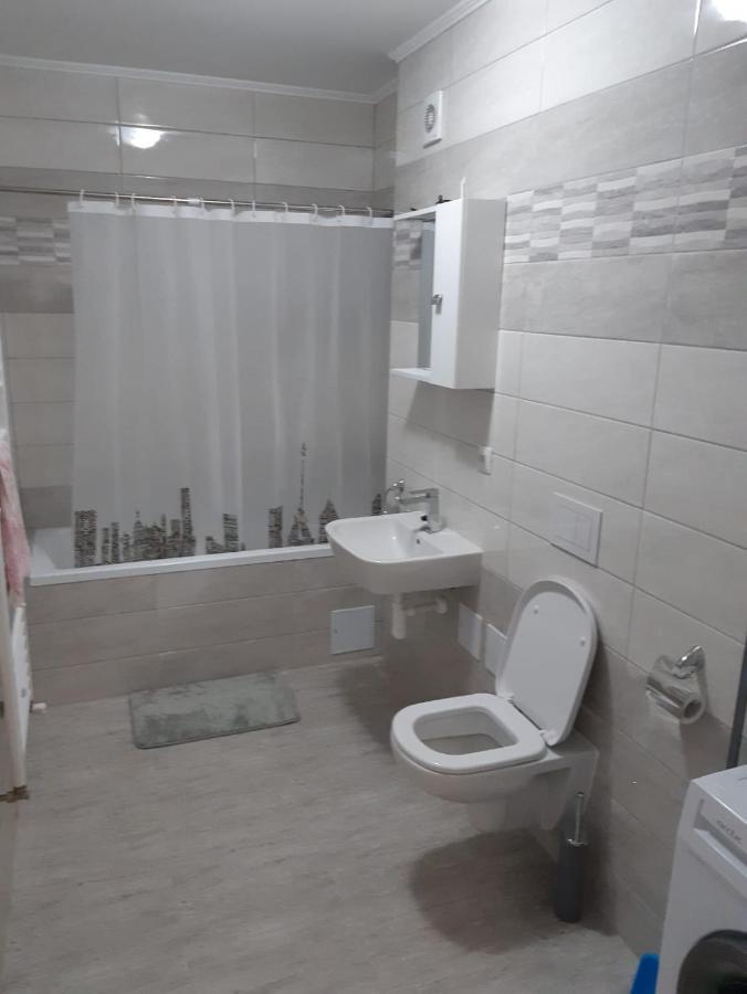Flor Apartaments Târgu-Mureş Extérieur photo